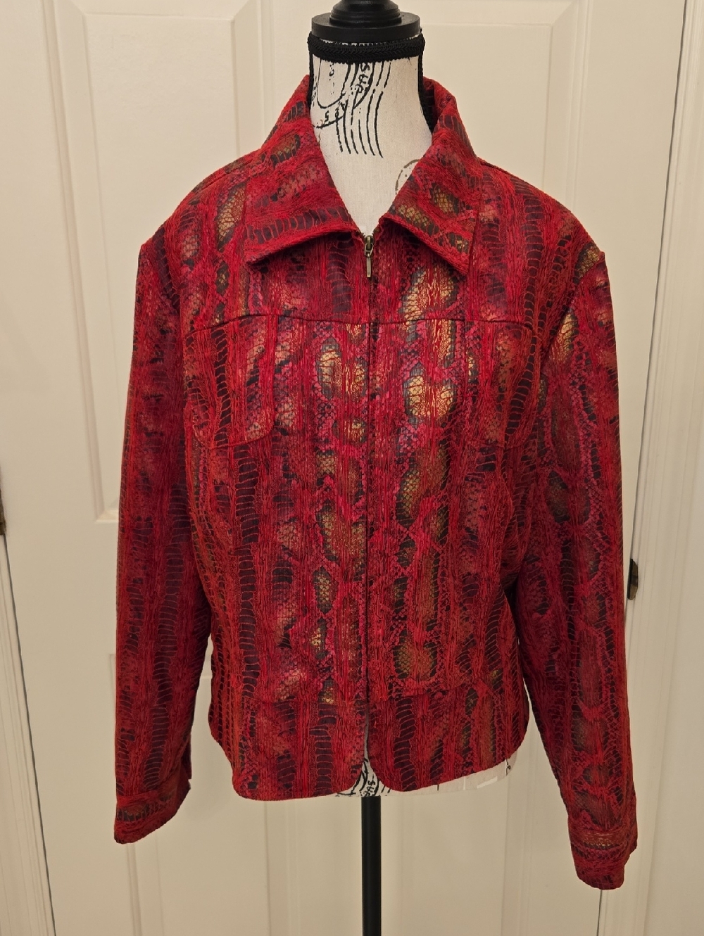 Lole Red Patterned Zip-Front Jean Jacket